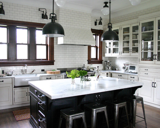 Industrital chic kitchen #kitchen #furniture #interiordesign #kitchenisland #seating #homedecor #decorhomeideas