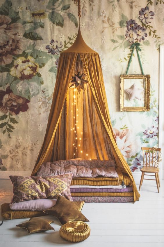 Bohemian wall mural decor idea #mural #sticker #painting #homedecor #walldecor #decoratingideas #interiordesign #decorhomeideas