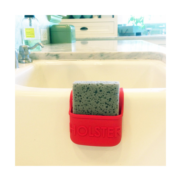 Red bathroom accessory idea #bathroom #red #decor #accessories #homedecor #decorhomeideas