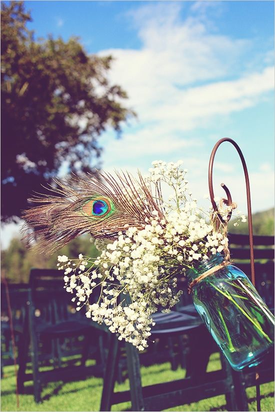Elusive blue mason jar wedding decor idea #jars #diy #homedecor #wedding #decoratingideas #garden #outdoor #decorhomeideas