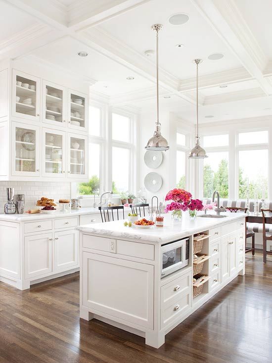 White kitchen wooden floor idea #kitchen #kitchendesign #floor #wooden #decoratingideas #homedecor #interiordecorating #decorhomeideas