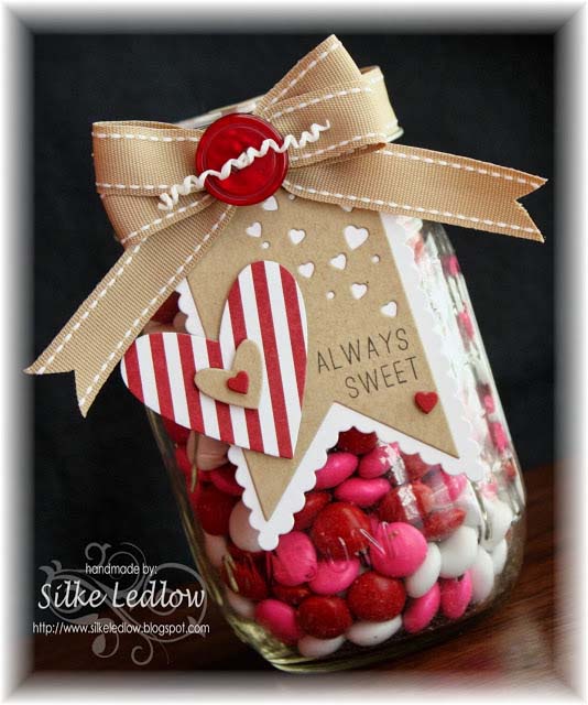 Paper Craft Candy Jar #valentinesday #crafts #jars #gifts #decorhomeideas
