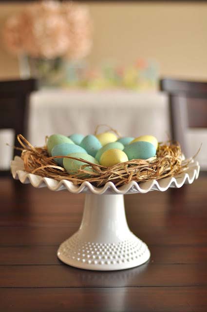 Nest Cake Stand #easter #diy #centerpiece #decorhomeideas