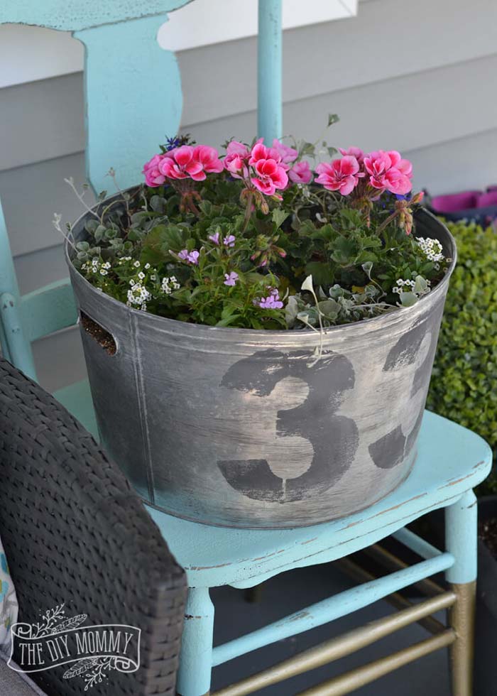 Reclaimed Washtub #diy #planter #porch #decorhomeideas