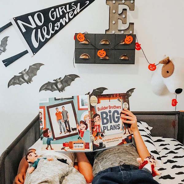 Cool Halloween Decor For Boys Bedroom #halloween #kidsroom #nursery #decorhomeideas