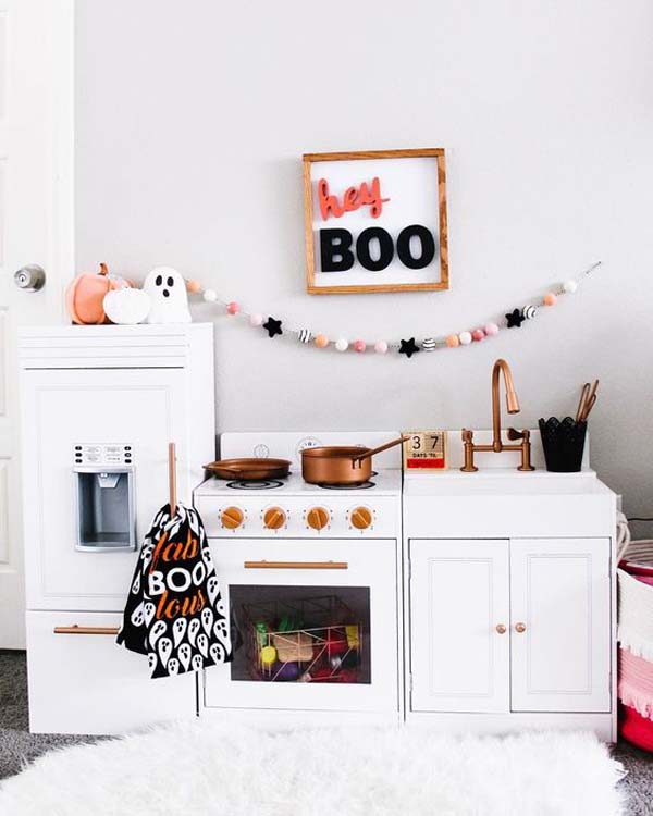 Fun Halloween Play Kitchen Ideas #halloween #kidsroom #nursery #decorhomeideas