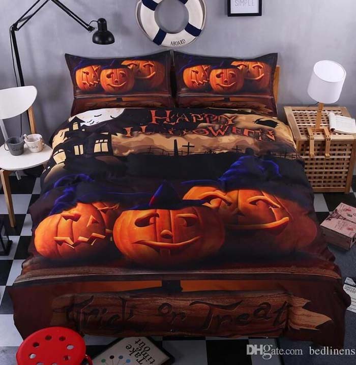 Halloween Bed Linens Idea #halloween #kidsroom #nursery #decorhomeideas