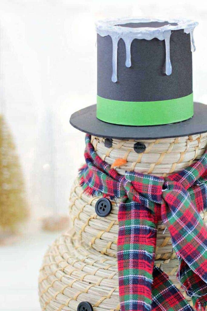 Snowman Craft Ikea Baskets #Christmas #snowman #crafts #decorhomeideas
