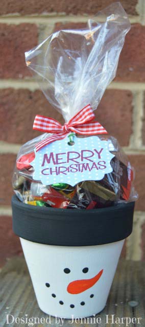 Snowman Gift Packages #Christmas #snowman #crafts #decorhomeideas