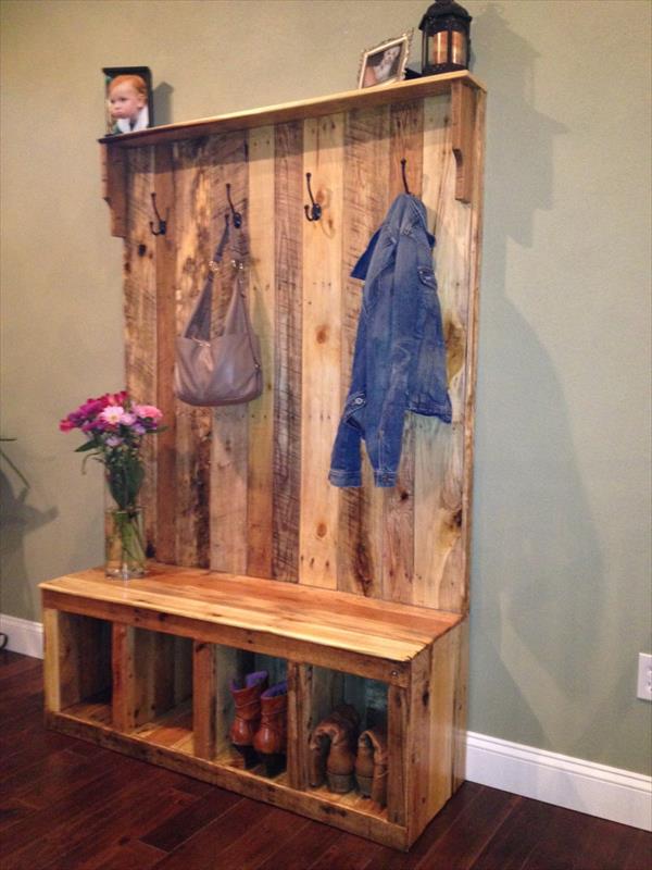 Pallet Entryway Bench–storage Bench