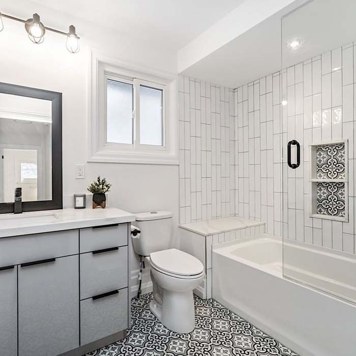 Vertical Pattern White Subway Shower Tiles #bathroom #whiteshowertile #decorhomeideas