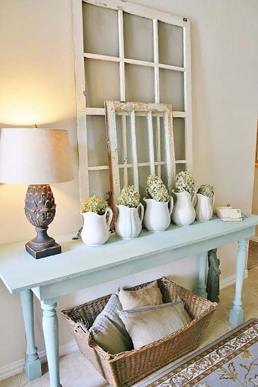 Display Favorite Pieces Together #rusticentryway #farmhouse #decor #decorhomeideas