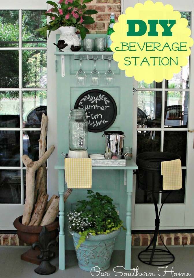 Charming Place to Serve Drinks #olddooroutdoordecor #olddoorgarden #decorhomeideas
