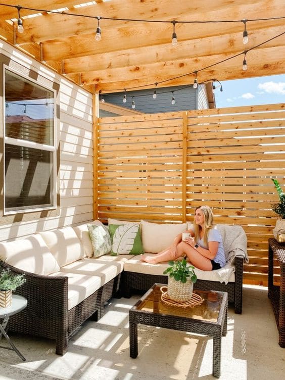 Spruce Up Small Backyard #backyard #outdoorspaces #decorhomeideas