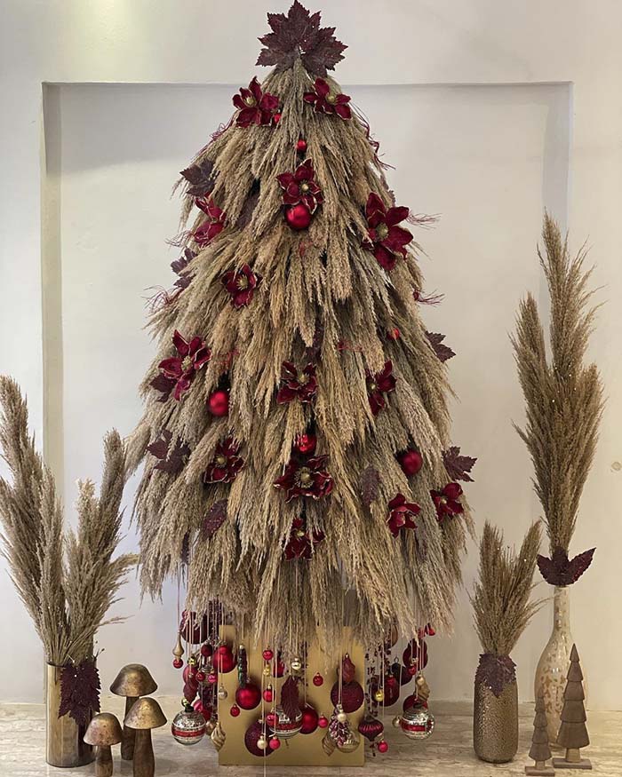Pampas Grass Alternative Christmas Tree