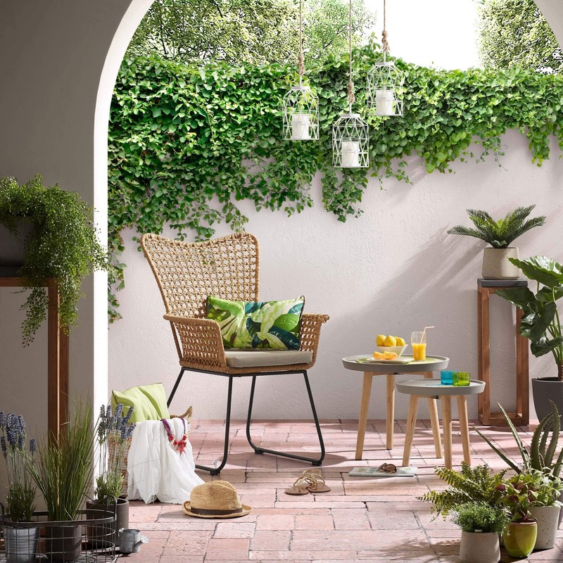 A Minimalistic Patio