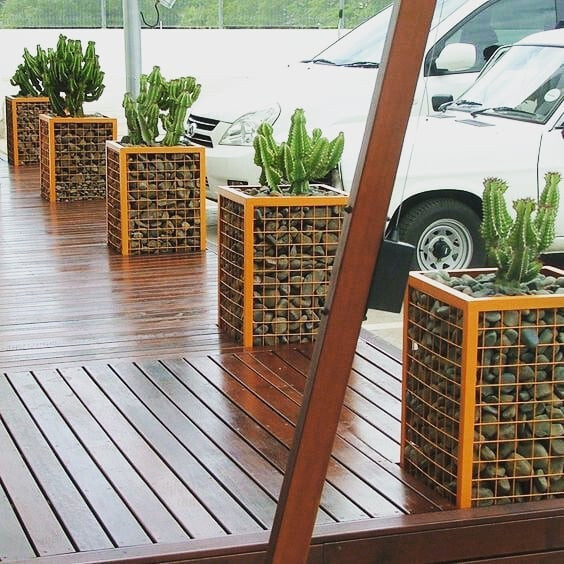 Another Lovely Planter Line