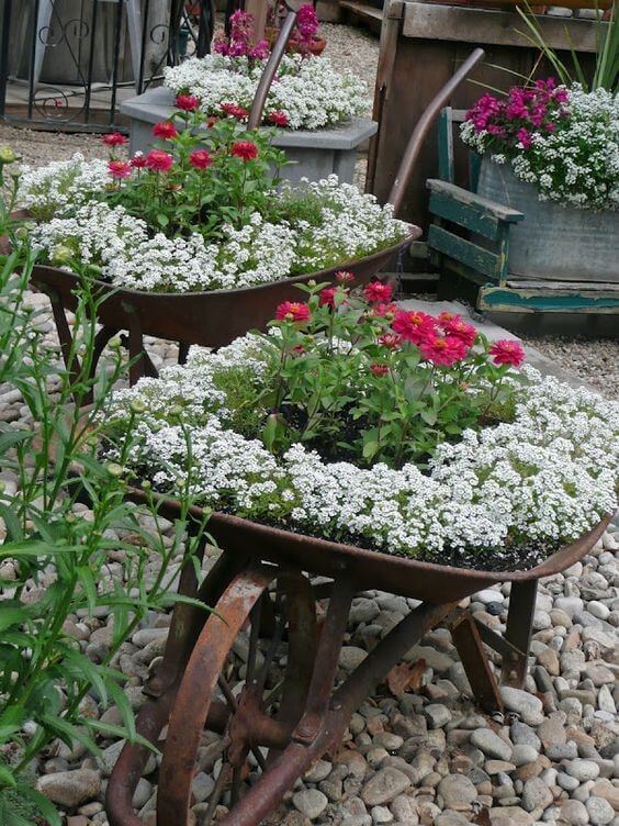 Flower Pot With Garden Cart