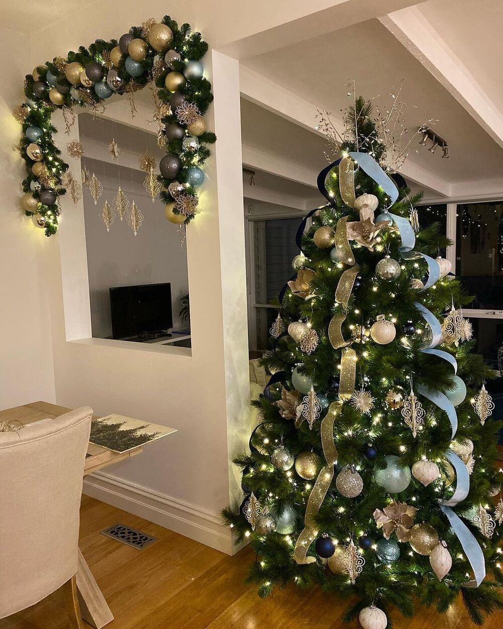 sage green christmas tree 14
