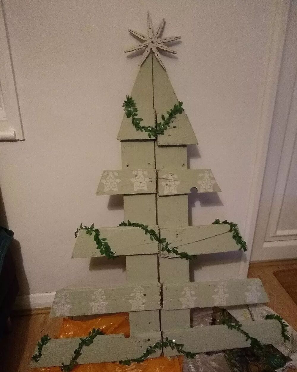 wooden christmas trees diy 1