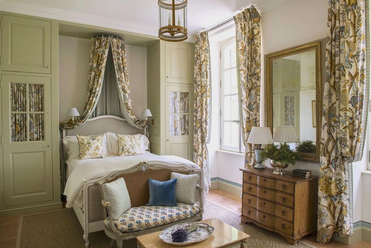 12 sage green and cream bedroom 7