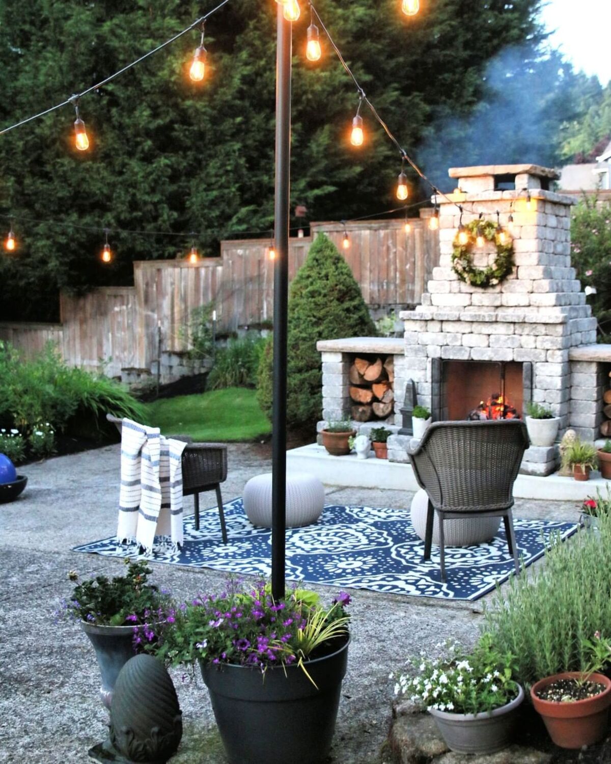 14 diy patio light poles 4