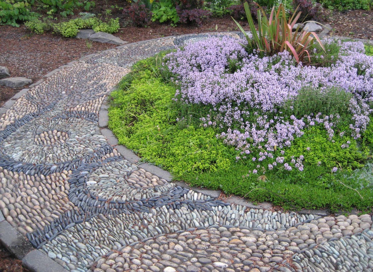 18 mosaic walkway 14