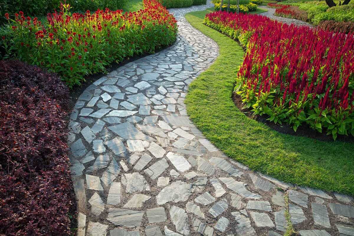18 mosaic walkway 17