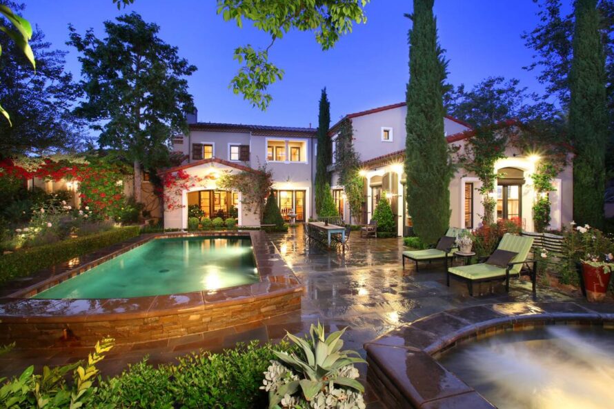 creative landscaping ideas for above ground pools 16
