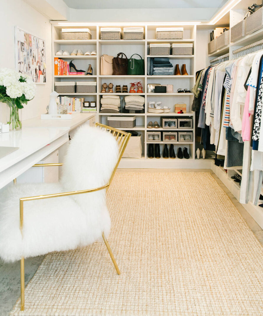 open closet 18