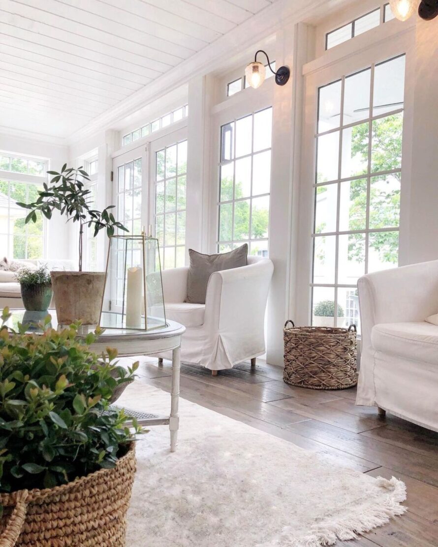 26 farmhouse sunroom ideas 12