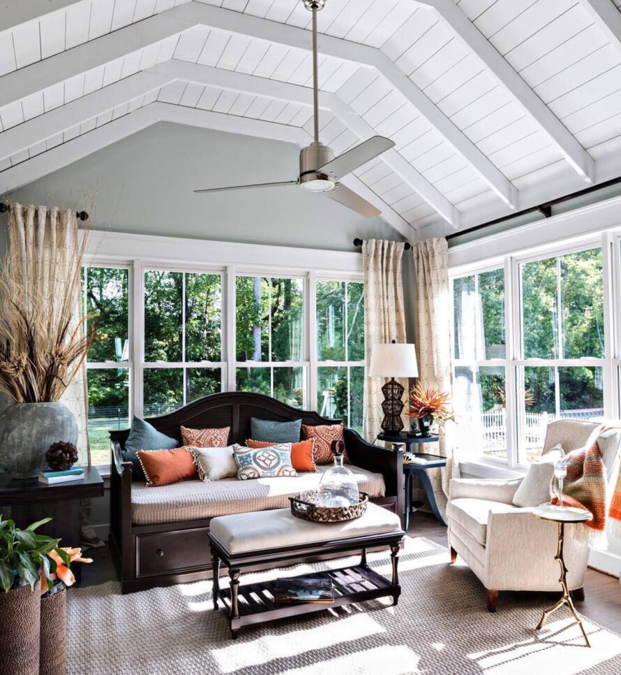 26 farmhouse sunroom ideas 22