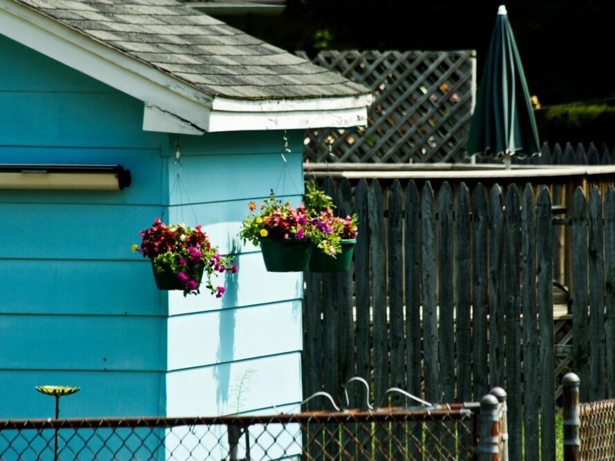 affordable backyard ideas 02