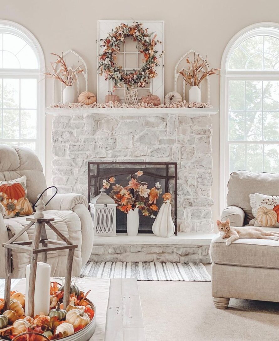 charming farmhouse fall decor ideas 22