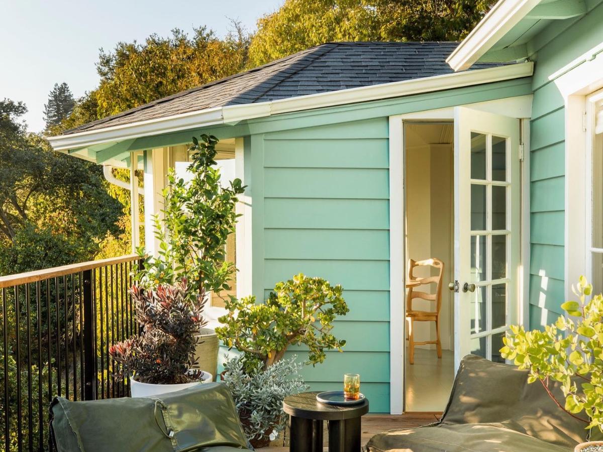 green exterior house colors 11