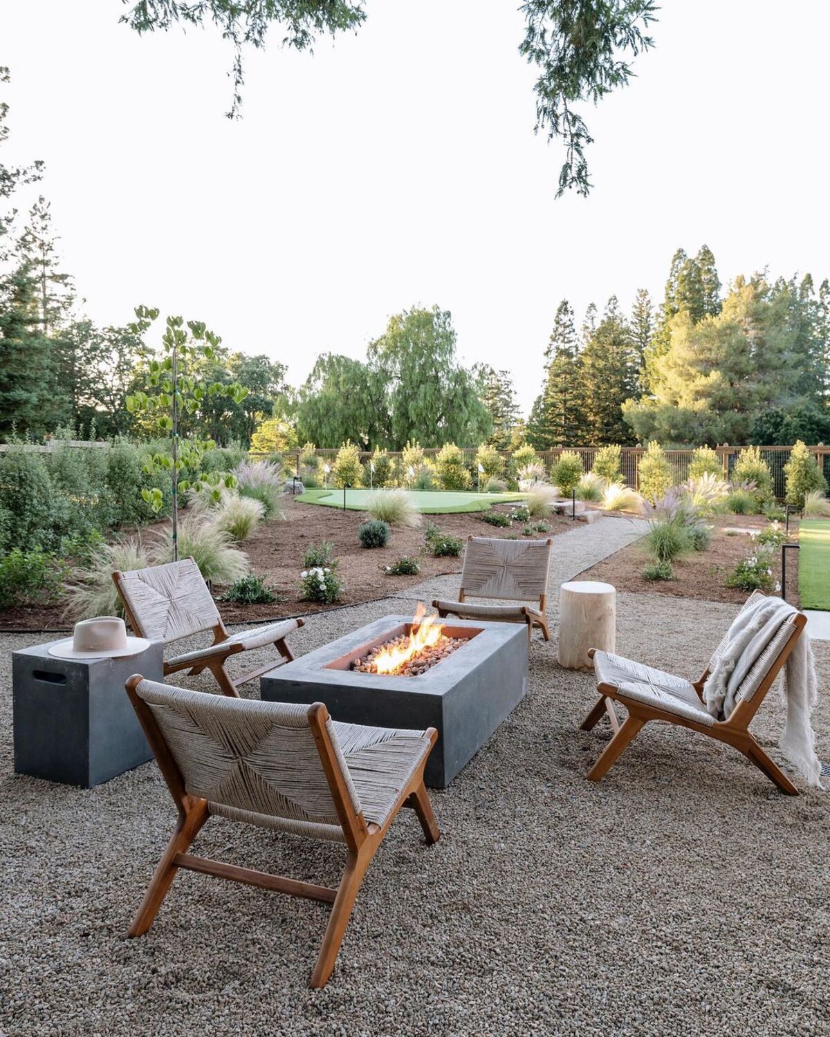 cozy bonfire pit ideasv 13