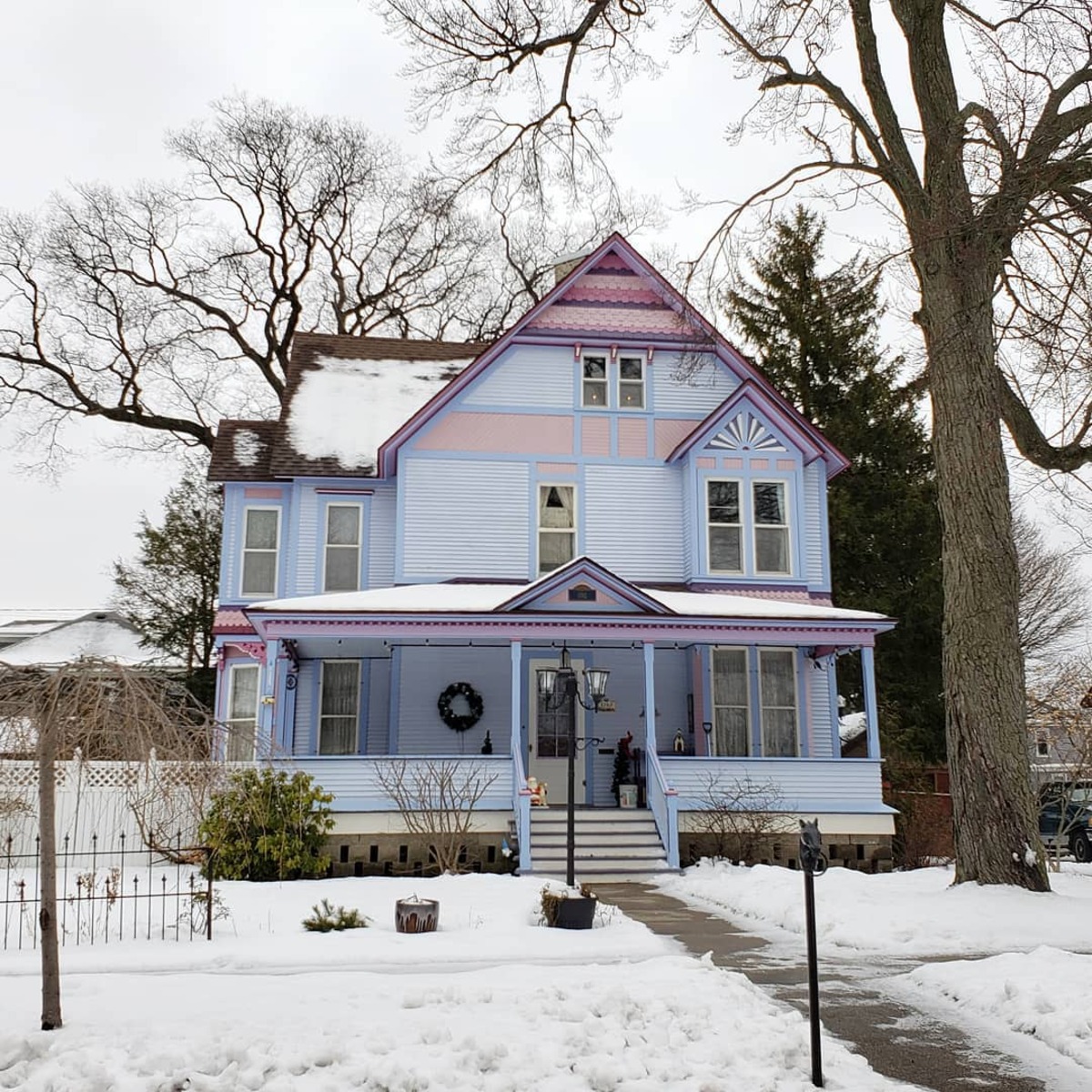 charming pastel exterior house colors 16
