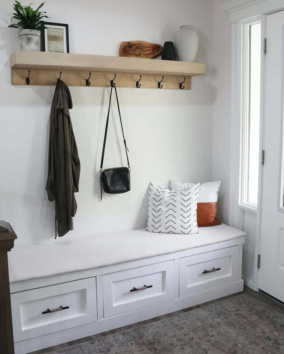 diy entryway decor hacks 10
