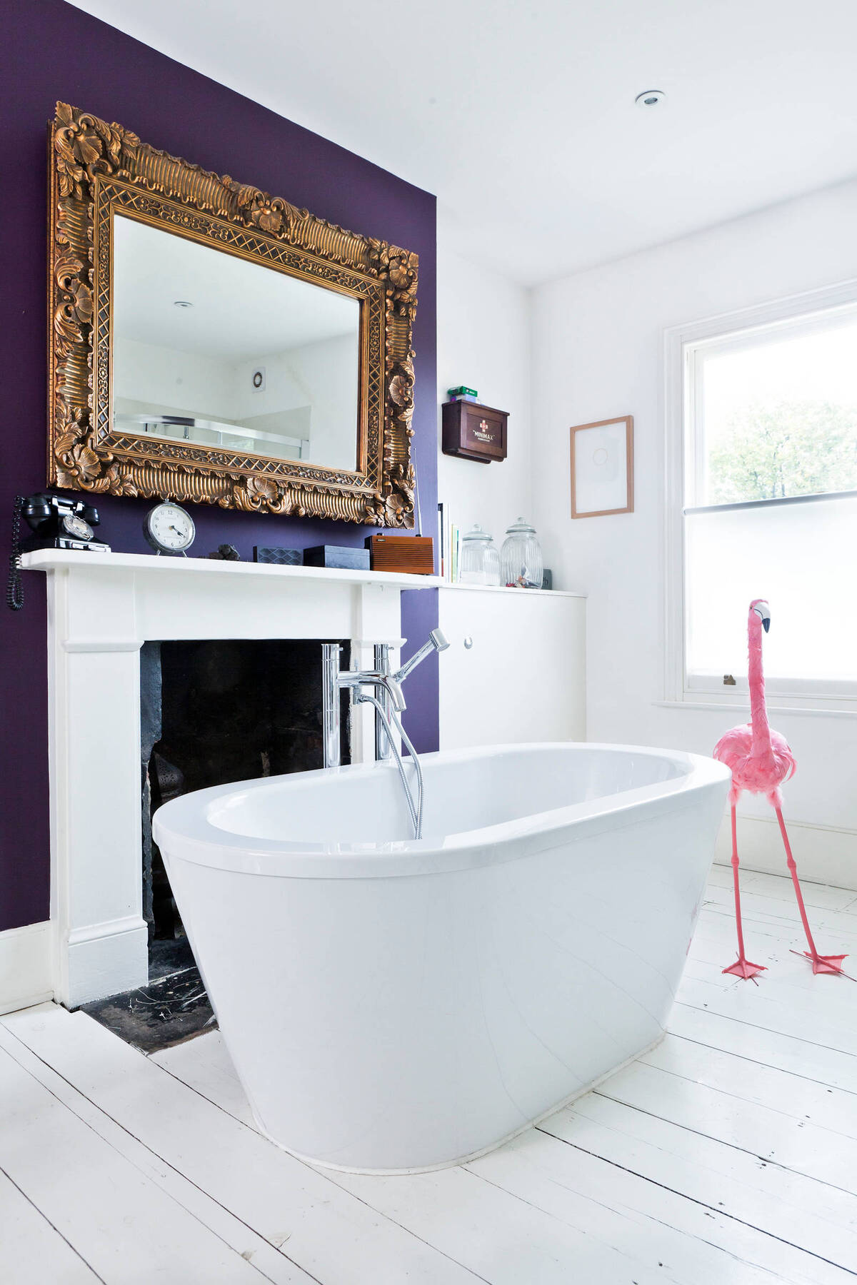 stunning bathroom color combinations 17