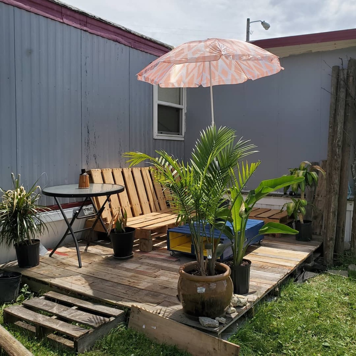 creative pallet patio deck designs 14