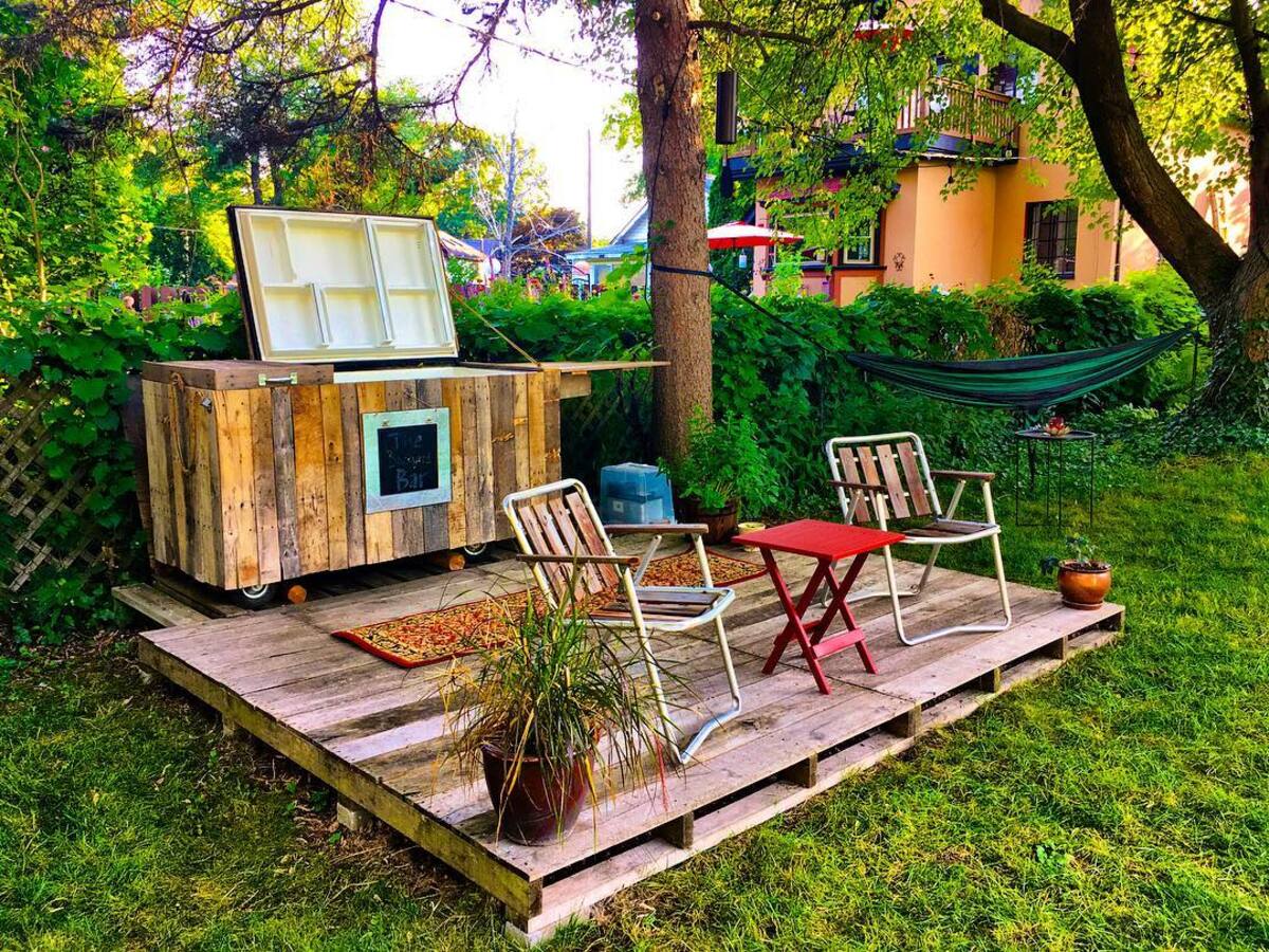 creative pallet patio deck designs 18
