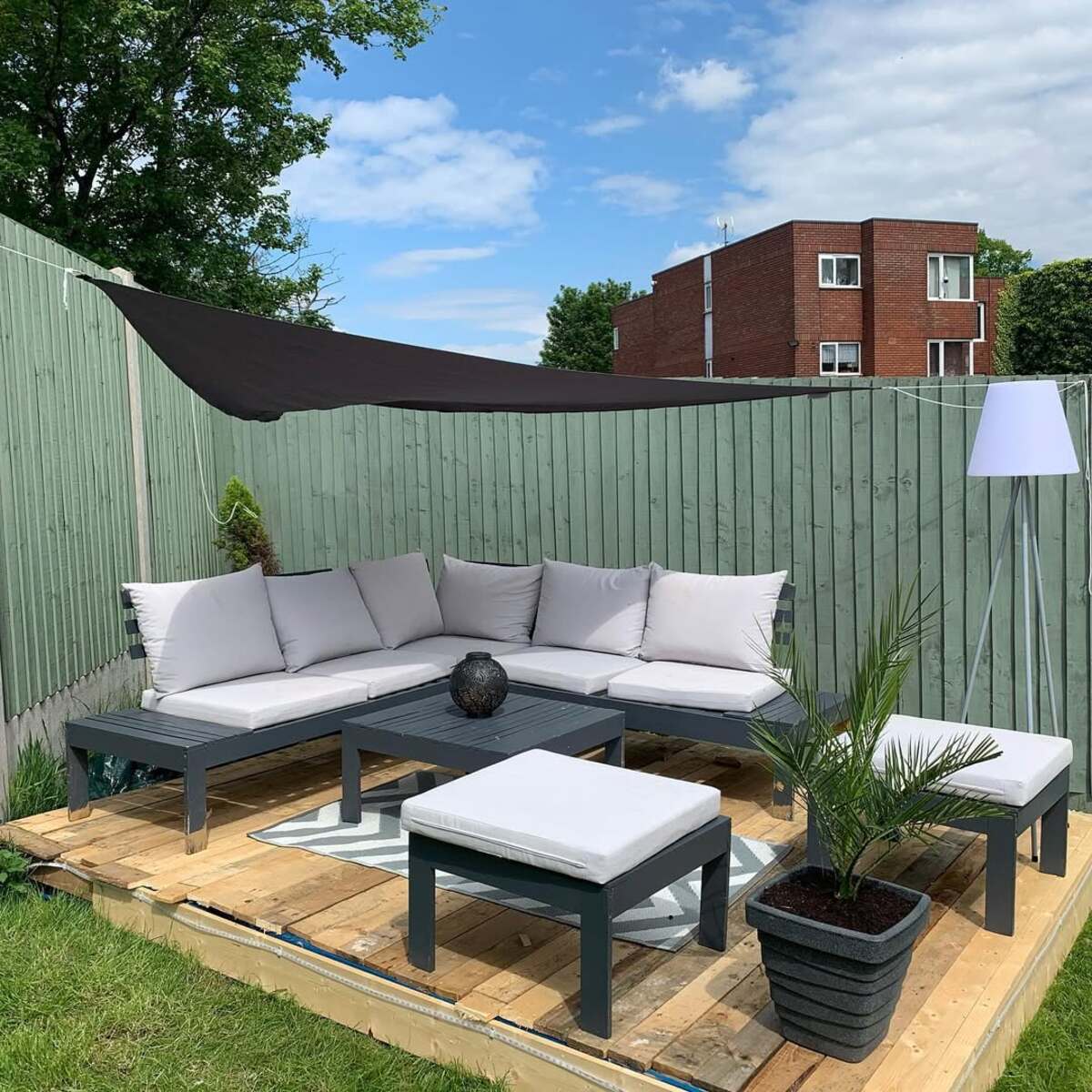 creative pallet patio deck designs 19