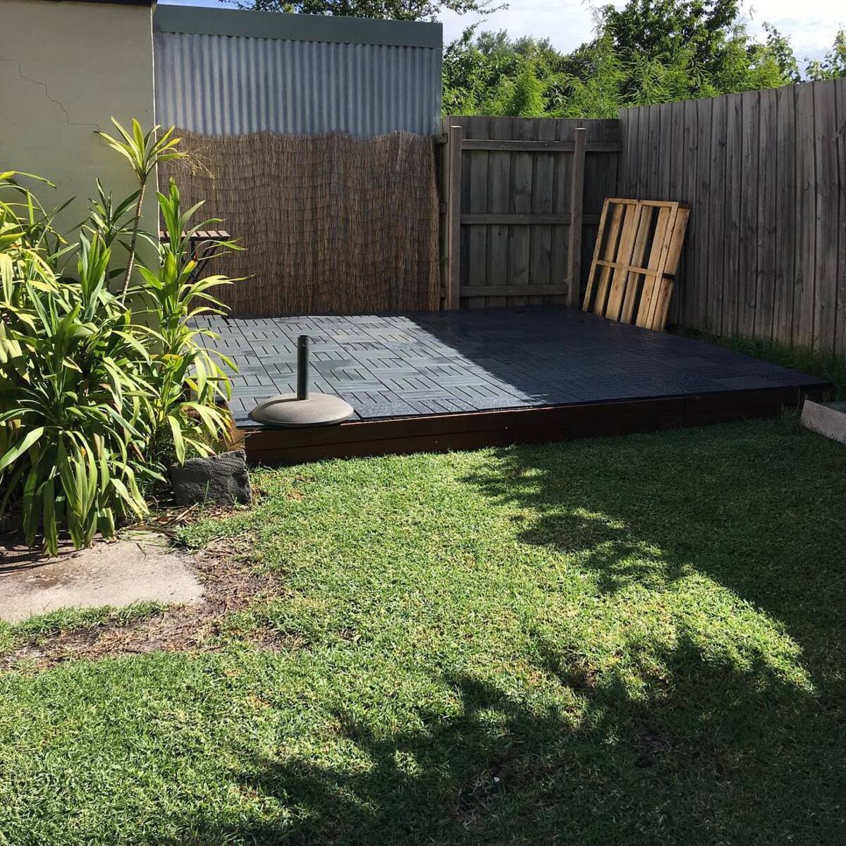 creative pallet patio deck designs 24