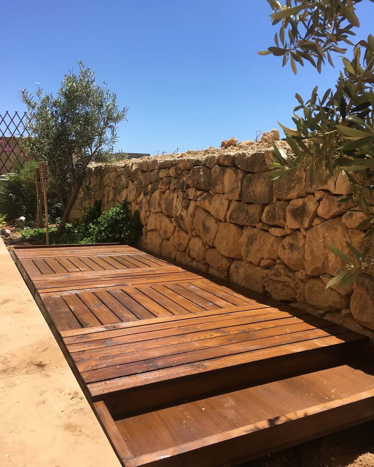 creative pallet patio deck designs 25
