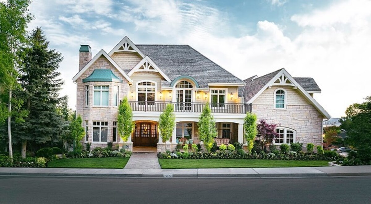 easy ways to boost your home curb appeal instantly 21