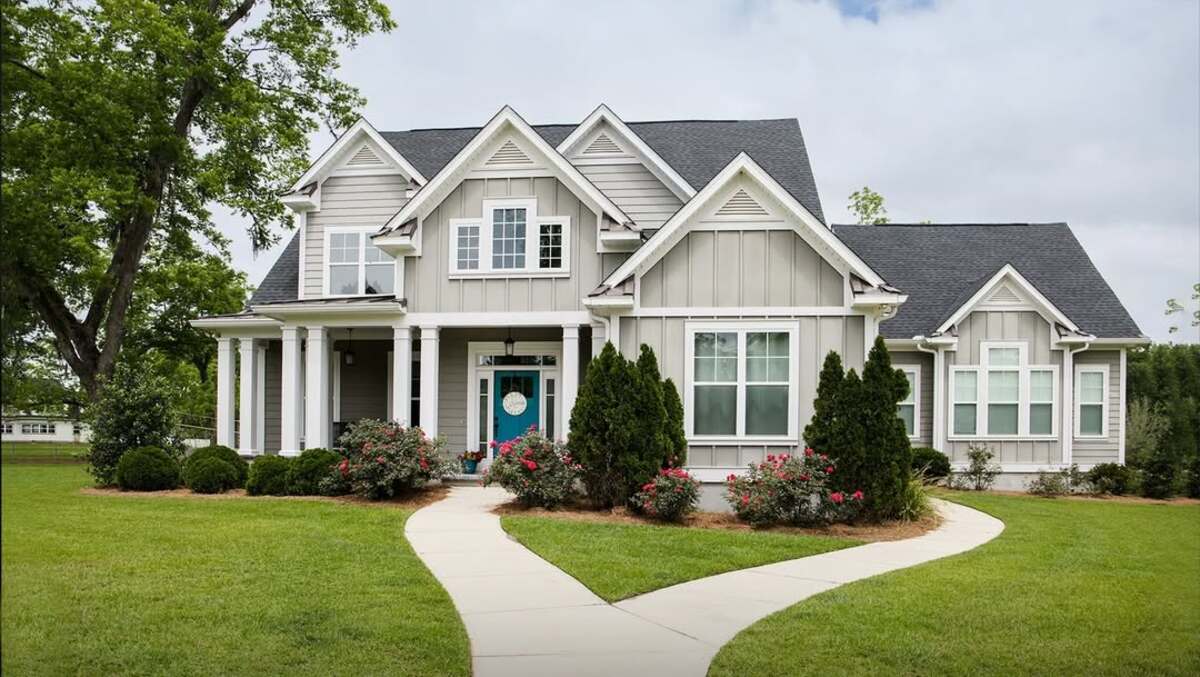 easy ways to boost your home curb appeal instantly 25