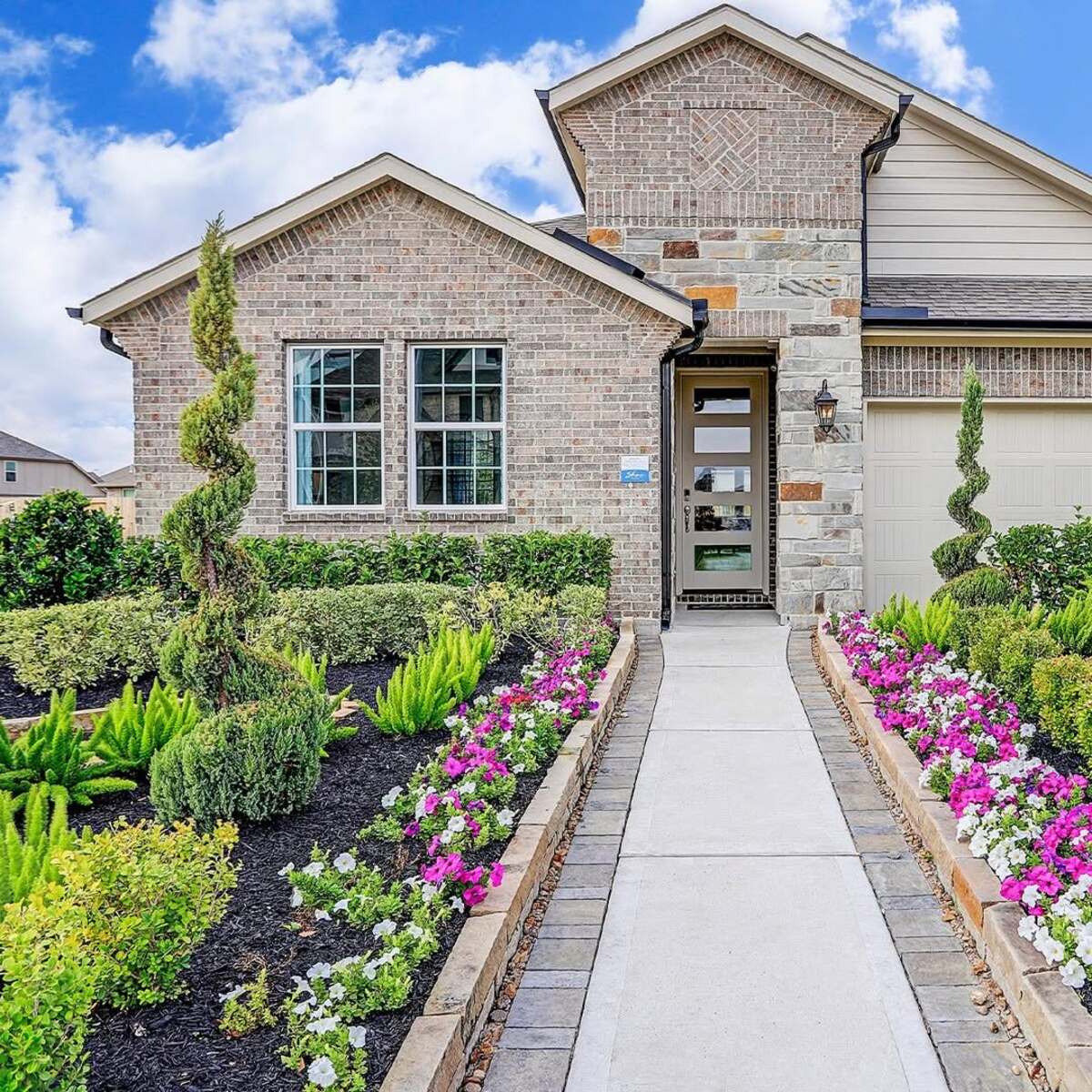 easy ways to boost your home curb appeal instantly 28
