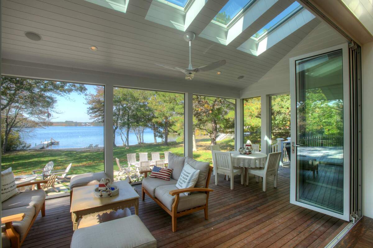 gorgeous screened in patio 26