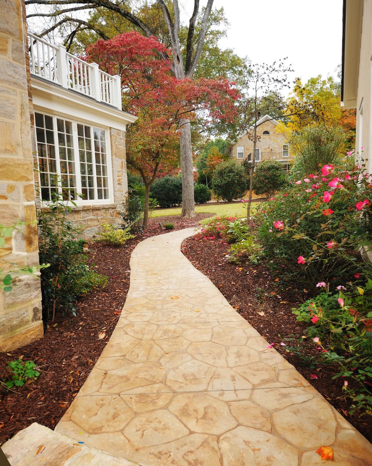 landscape ideas that look expensive 03