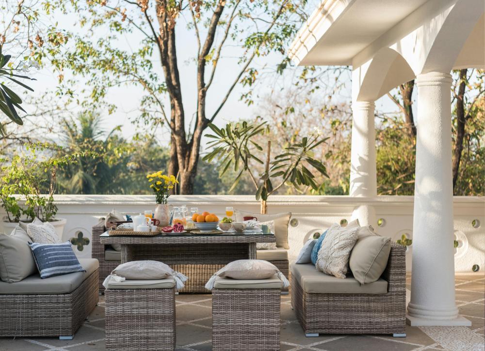 landscape projects that add value to home 06